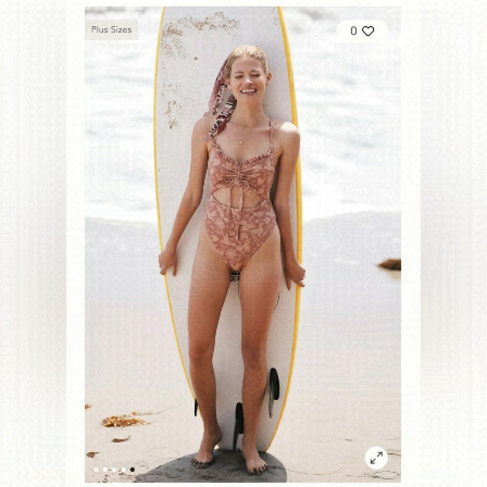 Anthropologie NWT Shawna Ruched One-Piece Swimsuit Size XXS.